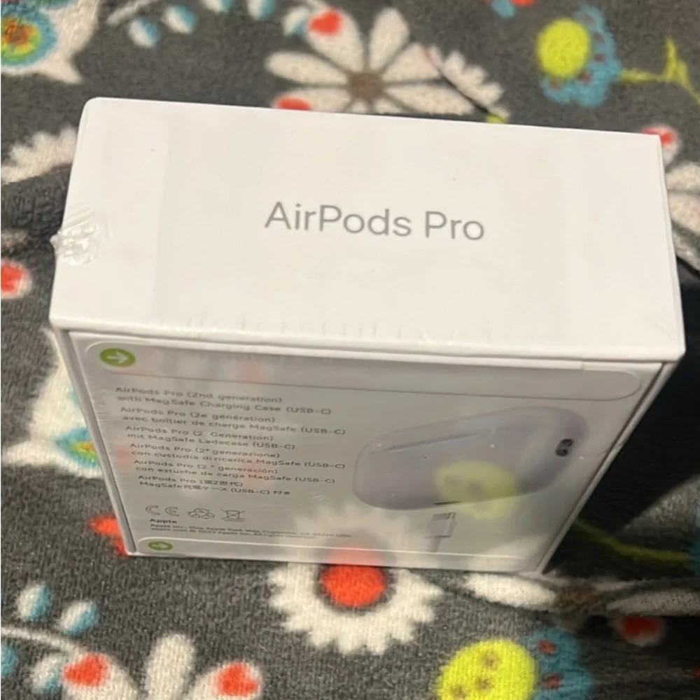 Apple White AirPods Pro Wireless Headset